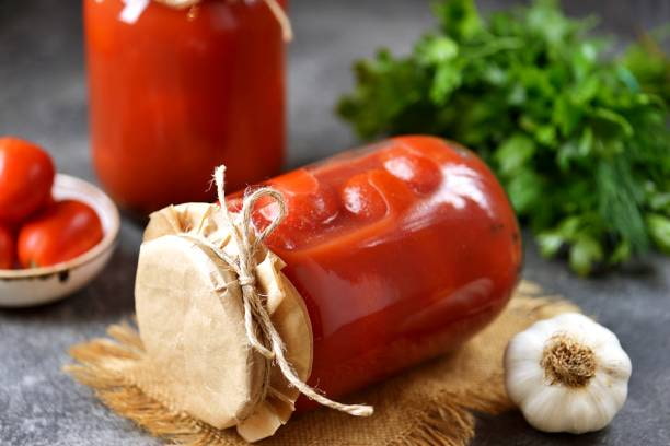 تصویر 1 از رب گوجه فرنگی اصالت تازه و خوش‌ طعم مناسب آشپزی